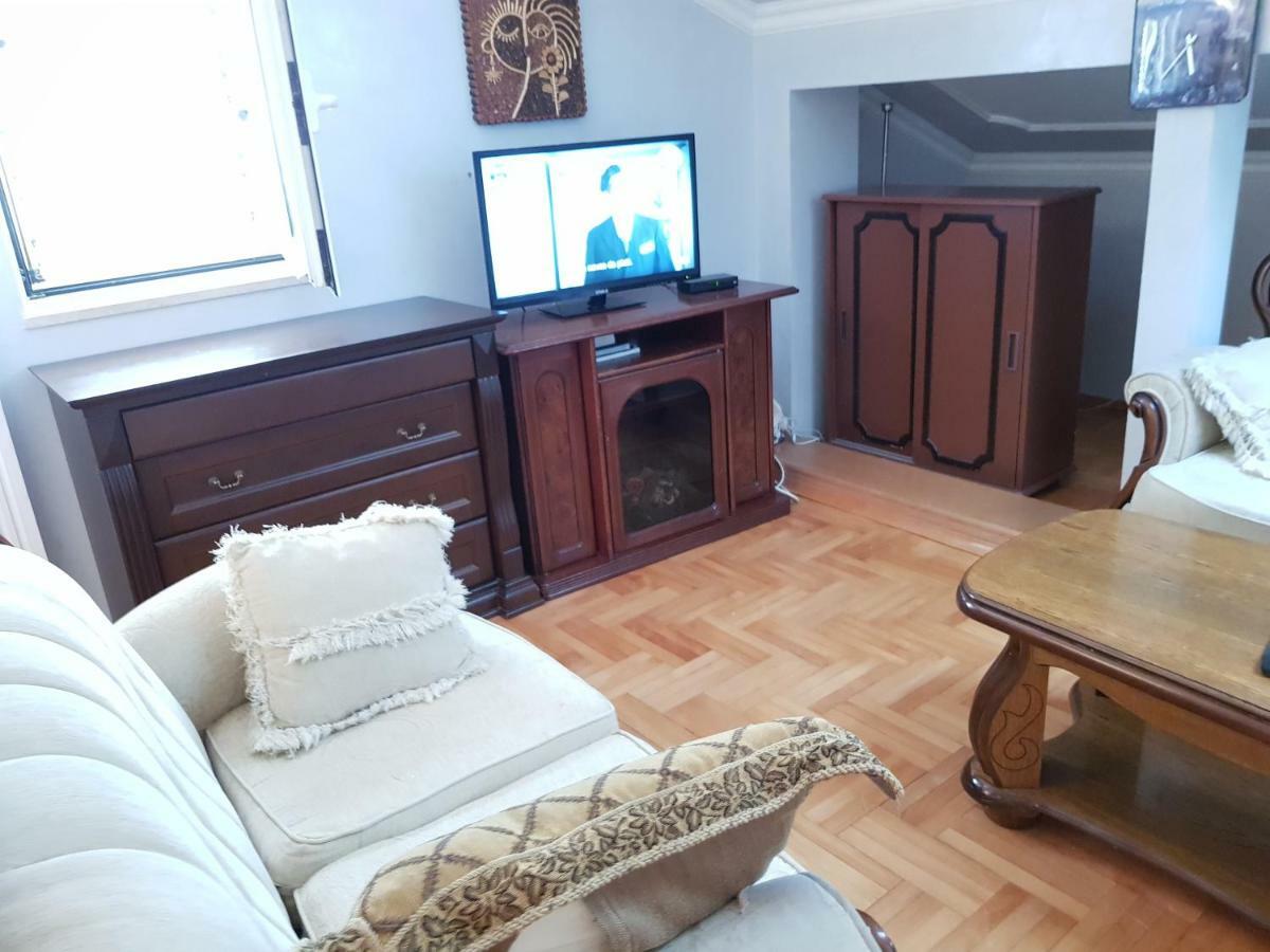 Emi Apartamento Budva Exterior foto