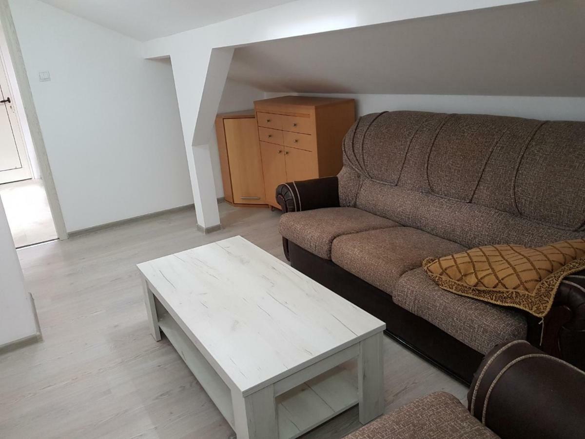Emi Apartamento Budva Exterior foto